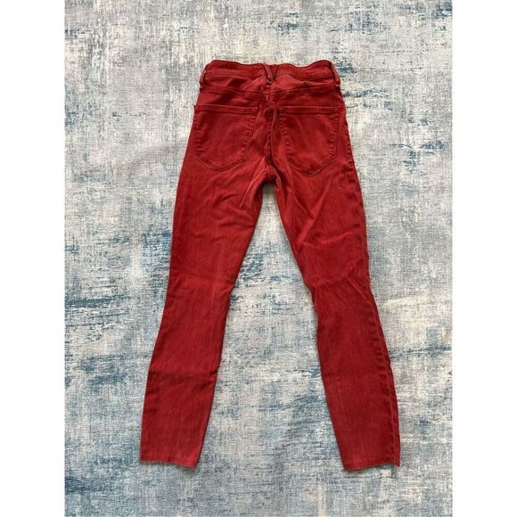 Marc by Marc Jacobs Candied Rum Red Stick Cropped Jeans Size 25 - Picture 2 of 8